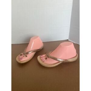 NWOT Vionic Bella Silver Metal Fabric Bow Thong Flip-Flop Comfort Sandals Sz 7